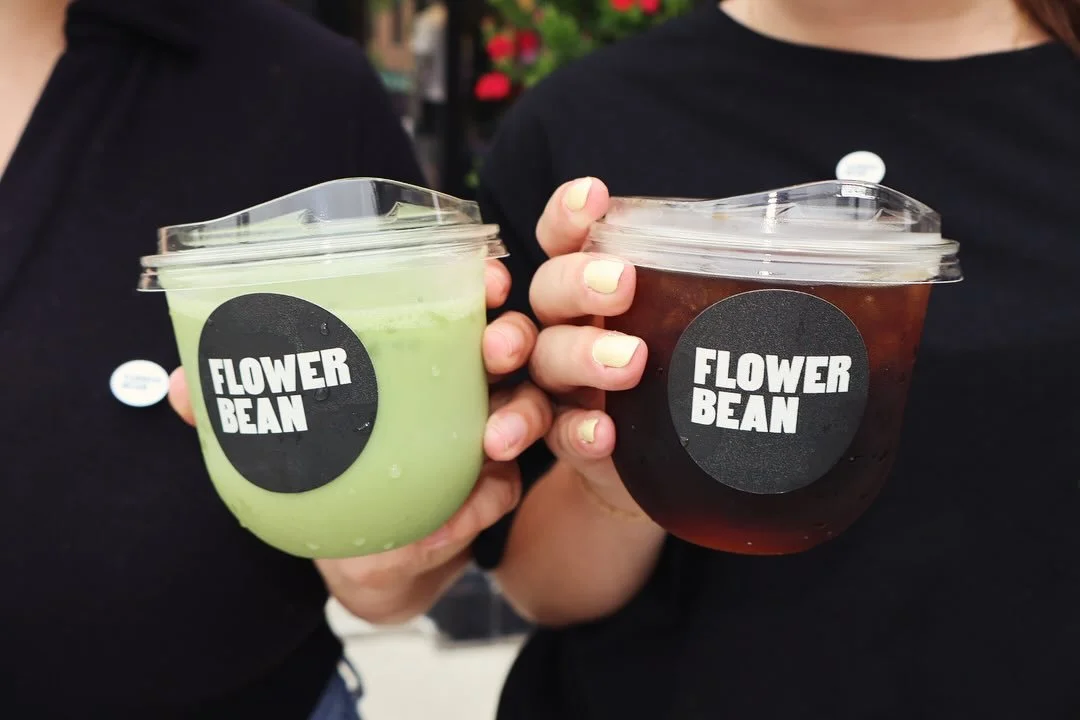 Feel-good things ahead&hellip;matcha, cold brew, and Sunday energy with #lululemon. 🤞🏽🙌🏽❤️