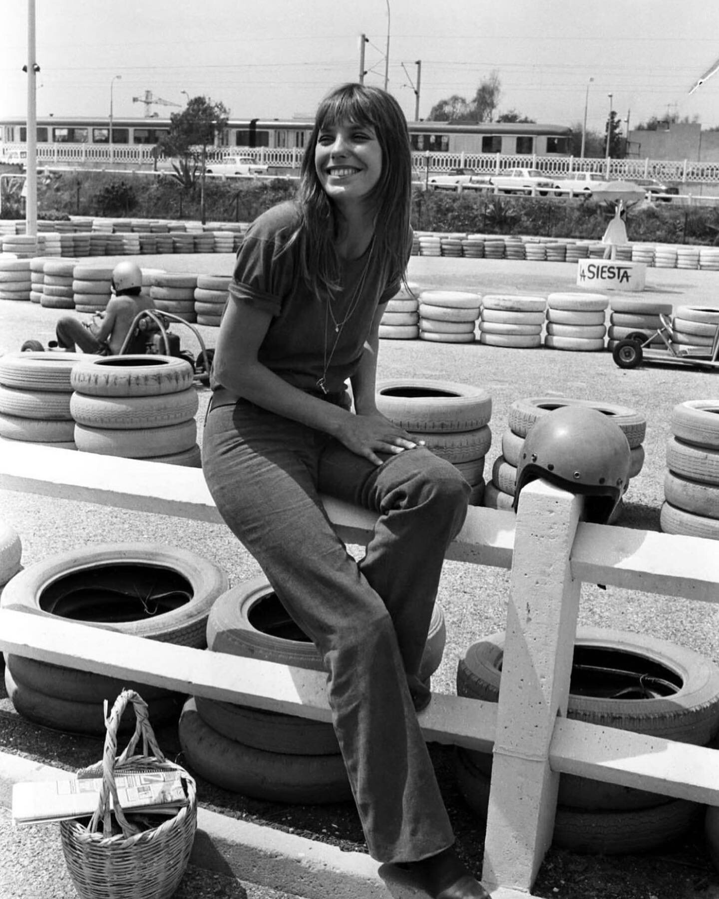 A true icon.
RIP Jane Birkin, your style will continue to inspire us x