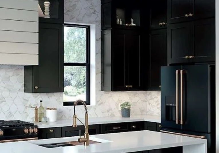 Why Painted Black Finish Cabinets in TX Are So Popular in 2025