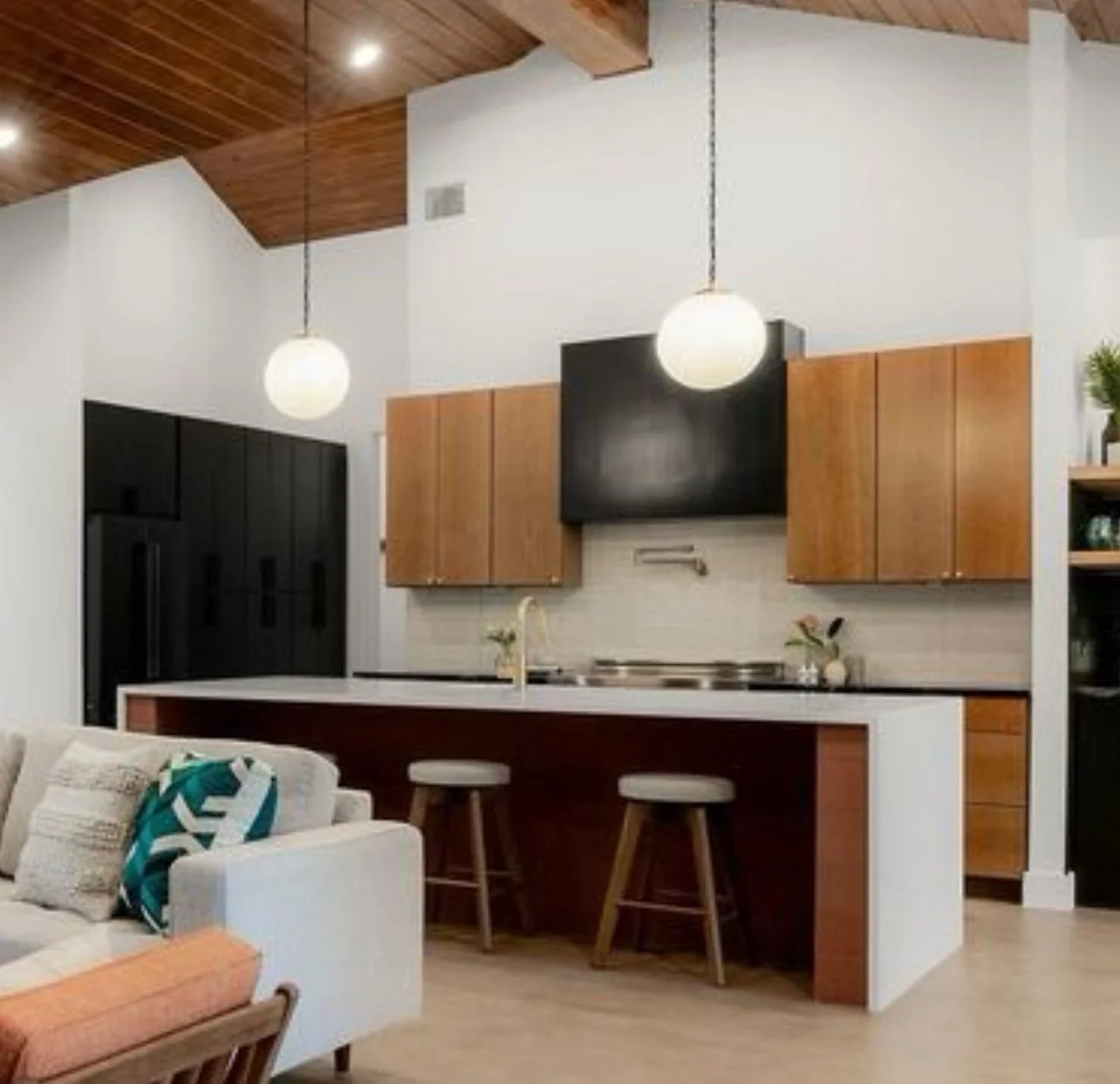Midcentury Kitchen Remodel in Austin