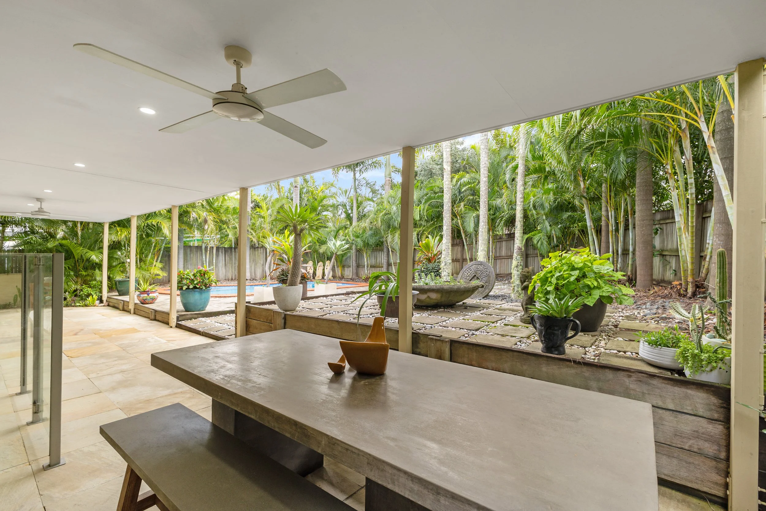 7 Captains Court SUNRISE BEACH14.jpg
