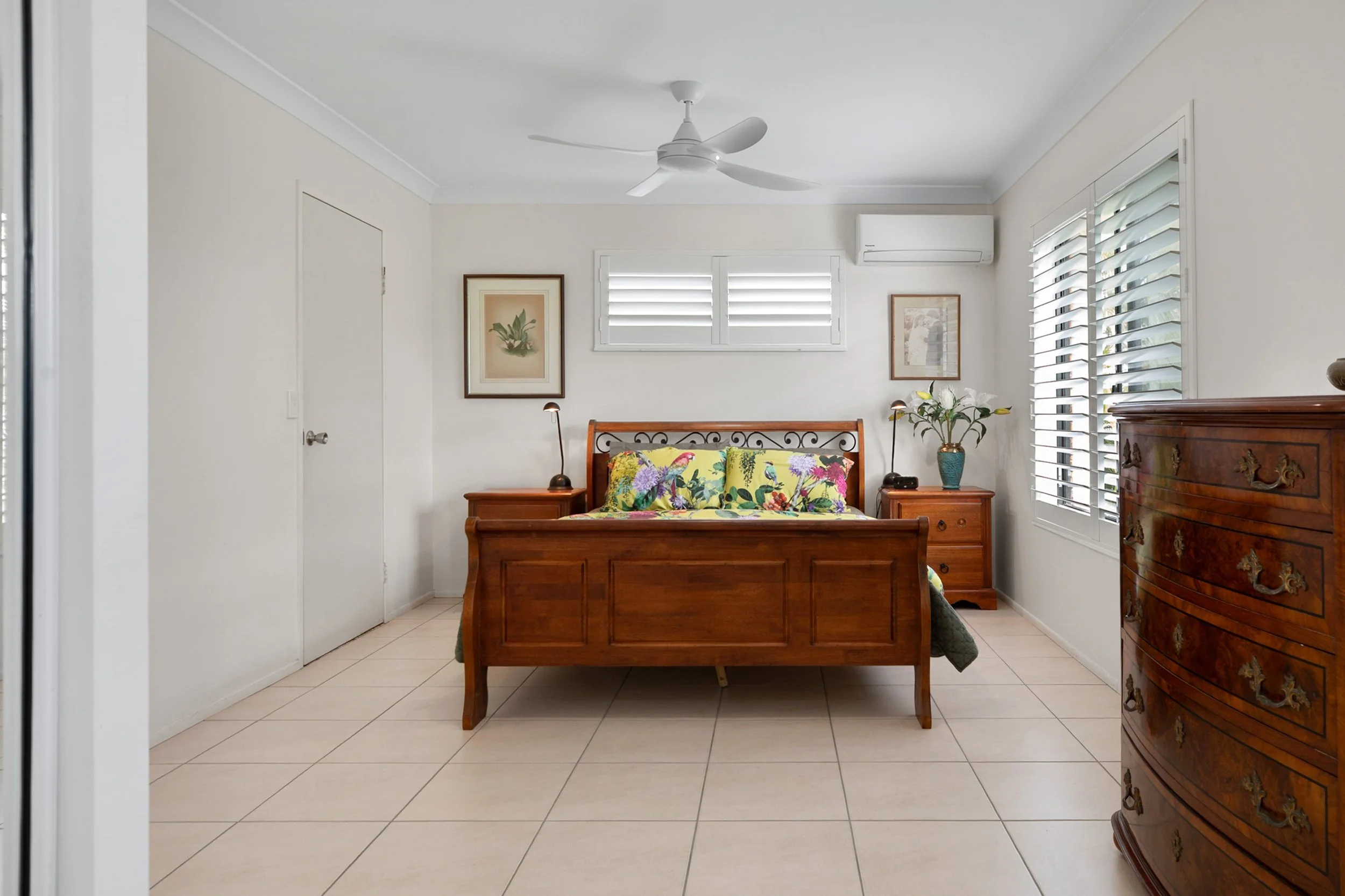 18WoodlarkRise-SunriseBeach-99.jpg