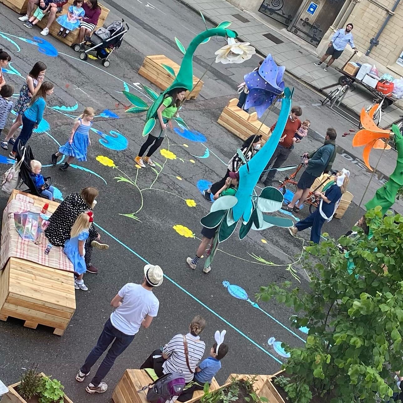 broad steet_broad canvas_Peter Watson_Story Museum.jpeg