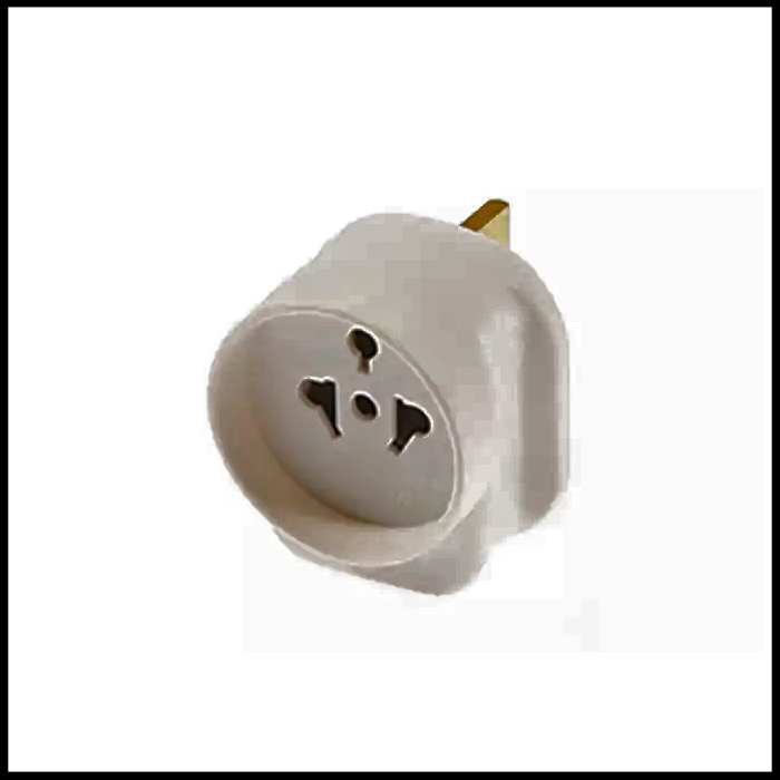 SMJ Visitor to the UK Travel Adaptor