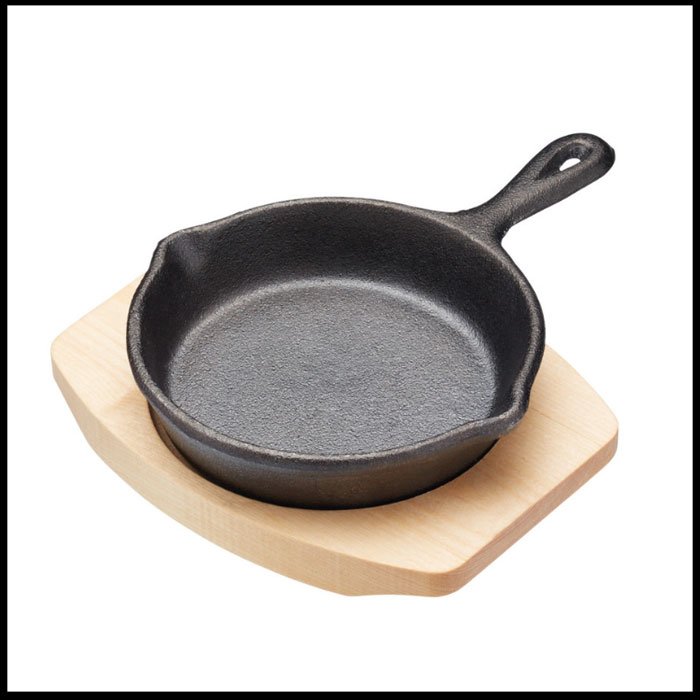Artesà Cast Iron 11cm Mini Fry Pan with Board
