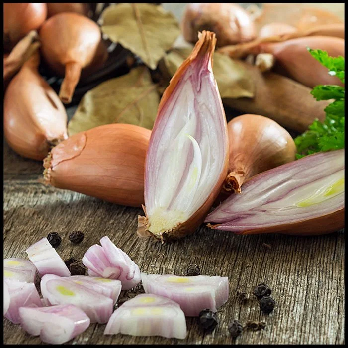 Shallot-(Banana)-'Simiane'---Veg-Saver-Seeds.jpg