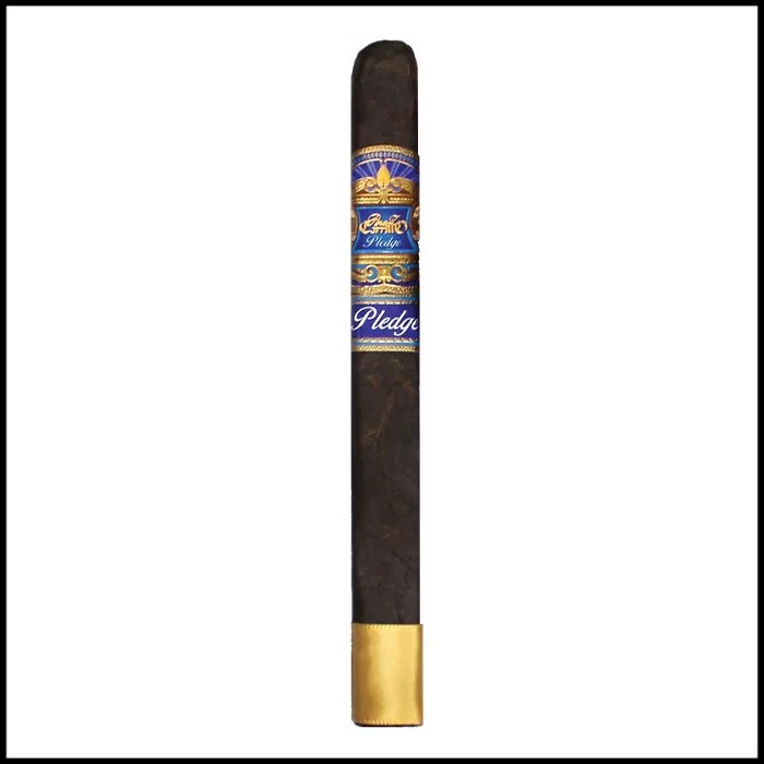 EP Carrillo Pledge Lonsdale Cigar