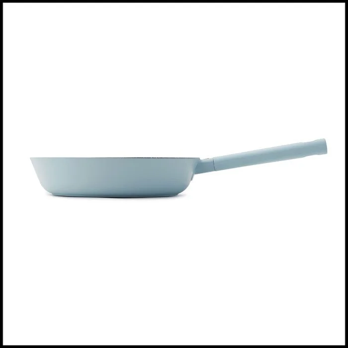 MC-Aluminium-Frying-Pan-26cm--Sky--Blue.jpg
