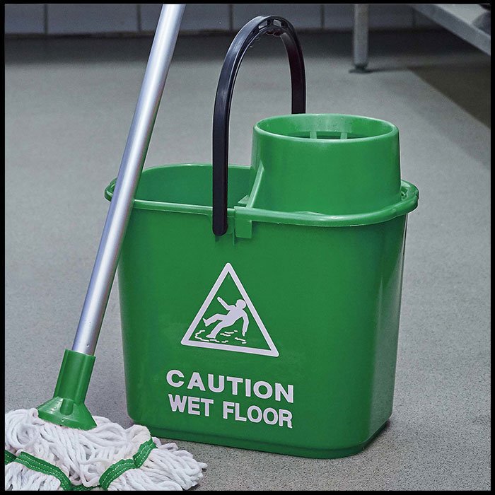 Robert-Scott-Professional-Mop-Bucket-Green-(1).jpg