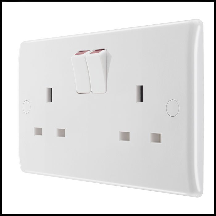 BG-Nexus-2-Gang-Switched-Socket-(2).jpg