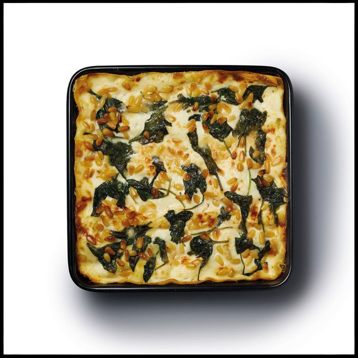 MasterClass Vitreous Enamel Square Pan, 23cm x 4cm