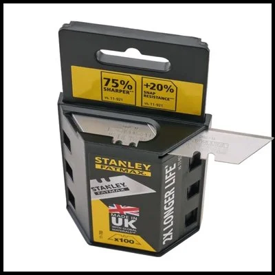 Stanley Fatmax Knife Blade Dispenser (100) .jpg