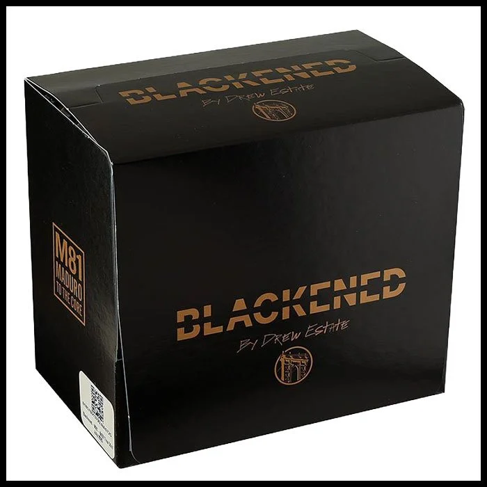 Blackened-M81-Oscuro-Cigars-Tin-of-10-(3).jpg