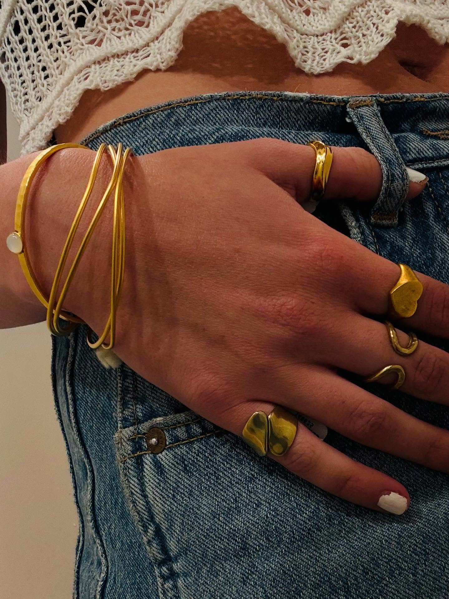 Silver or gold? Shop our diverse jewelry selection at MonkeyLove. Open daily 11 am- 6 pm.
 
#shoplocal #visitmccall #accesories #mccallidaho #weship