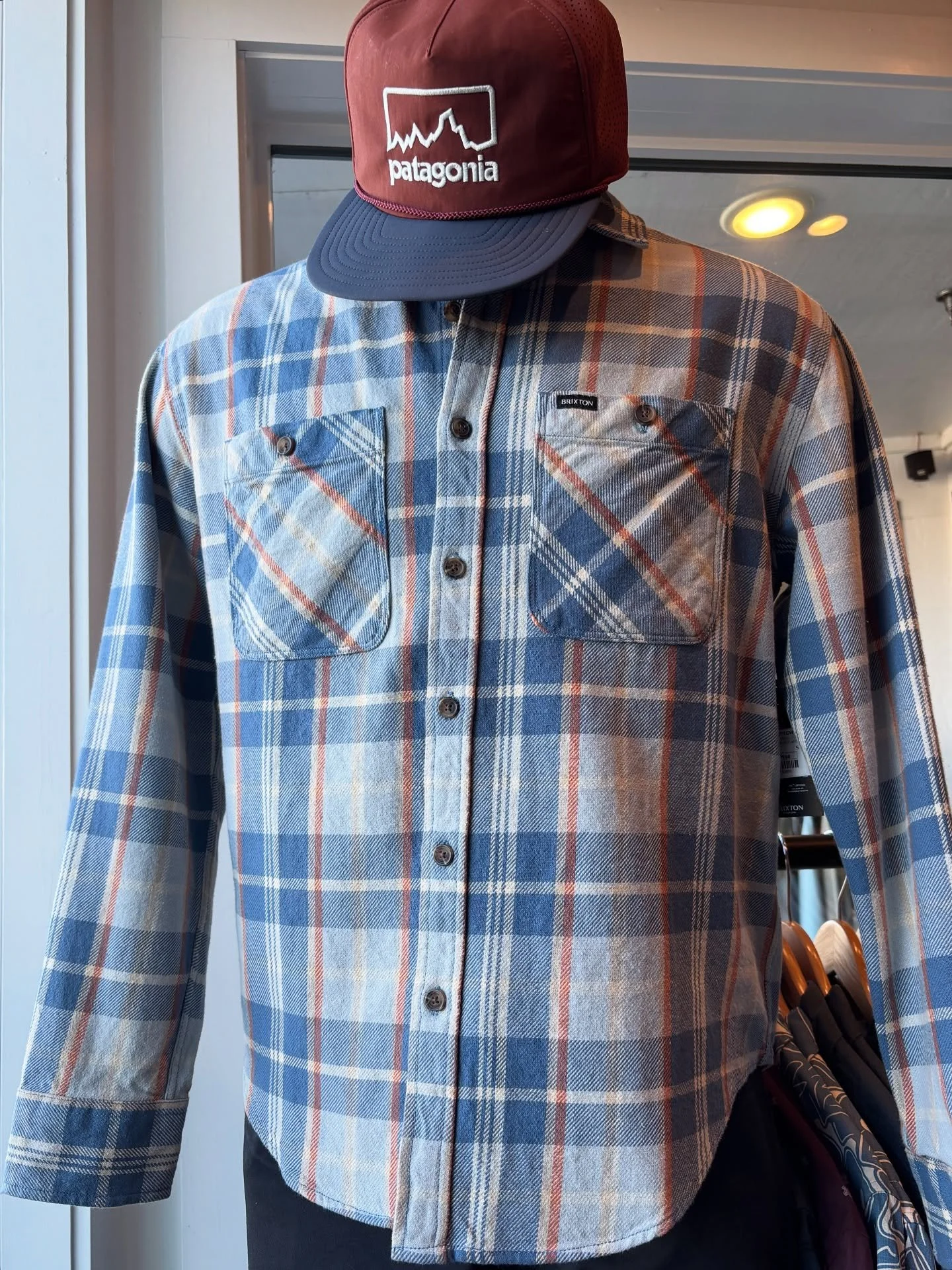 Did you know we also carry Men&rsquo;s styles? Featuring flannels, golf shirts, and more favorites from Patagonia and Mountain Hardwear. 

MonkeyLove has something for everyone! Open daily, 11am to 6pm. 

#shopsmall #smallbusiness #womenowned #menscl
