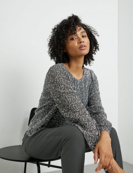 glamorous-top-with-sequins-102.jpg