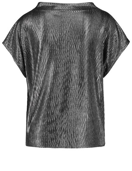 glamorous-top-made-of-shiny-textured-fabric-03.jpg