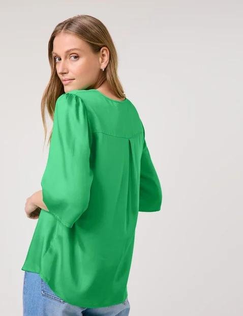 blouse-with-mid-length-sleeves-and-a-v-neckline-104.jpg