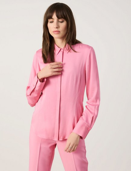 fein-schimmernde-hemdbluse-110.jpg