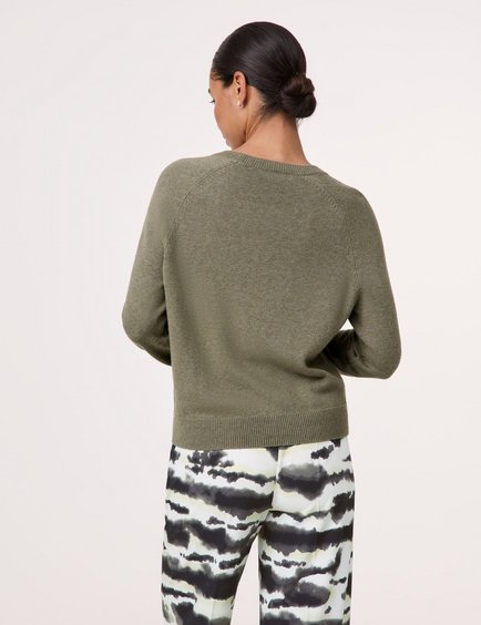 jumper-with-rhinestone-embellishment-104.jpg