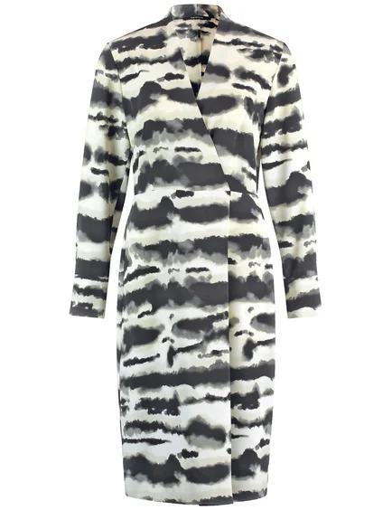knee-length-wrap-dress-02.jpg