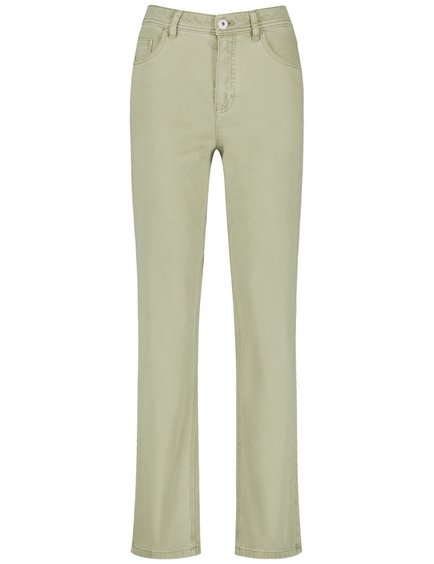 five-pocket-jeans-in-a-straight-fit-02.jpg