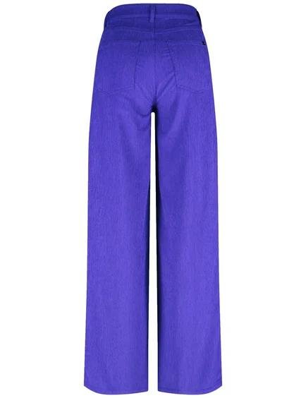 corduroy-trousers-with-a-wide-leg-03.jpg
