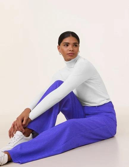 corduroy-trousers-with-a-wide-leg-102.jpg