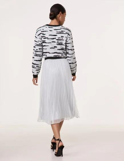 pleated-skirt-with-a-glitter-effect-104.jpg