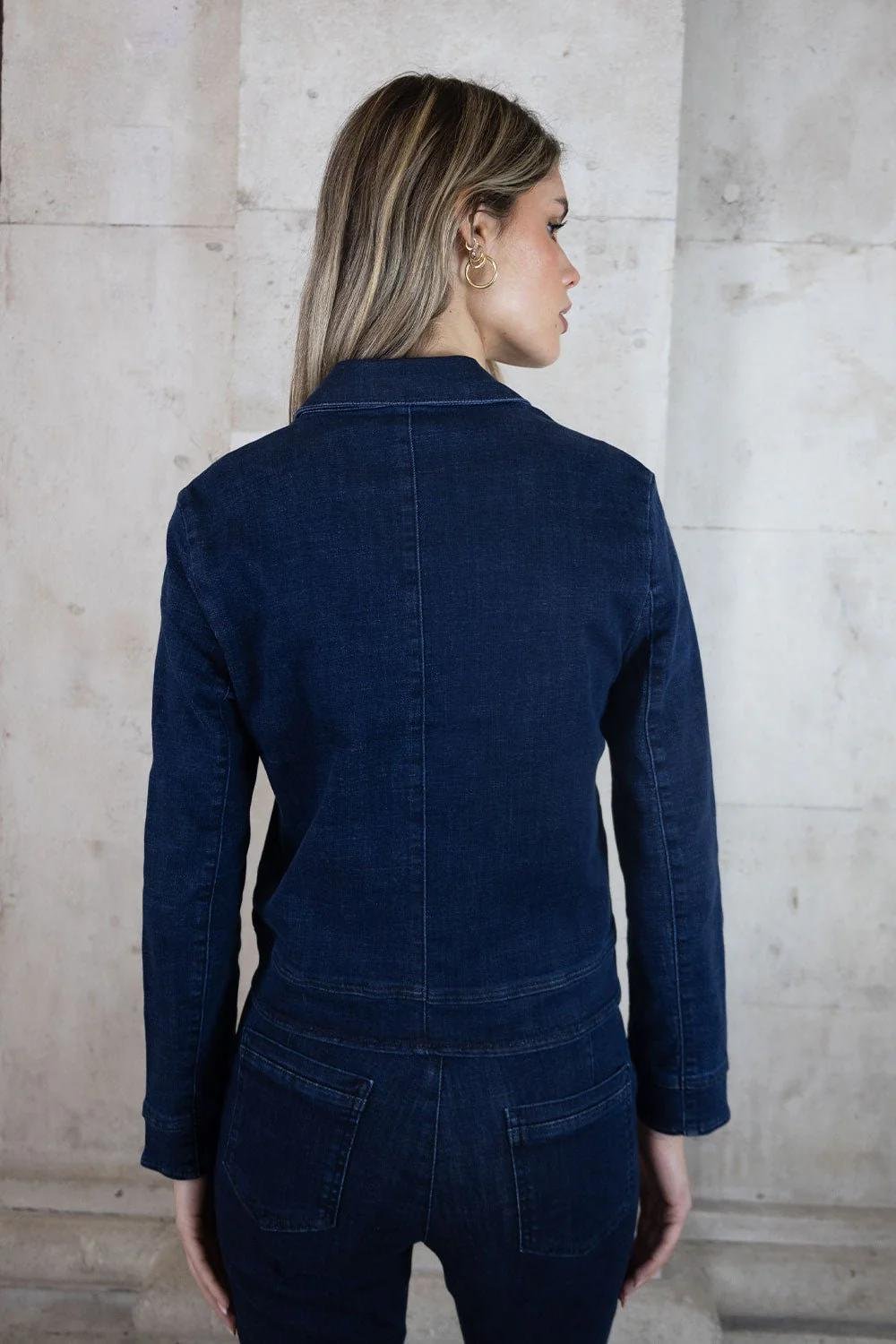 alex-denim-jacket-988505.jpg