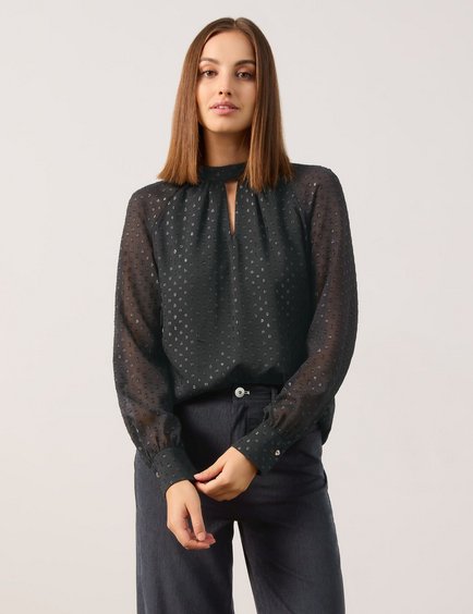 chiffon-blouse-with-shiny-polka-dots-110.jpg