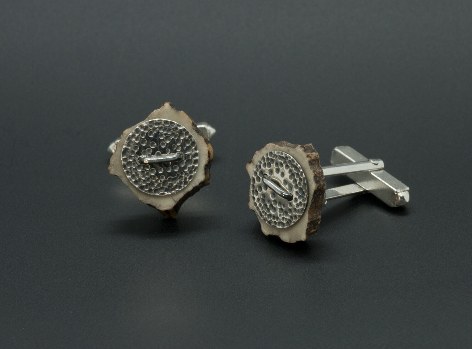 antler_cufflinks_S.Nolden.#2.72dpi.jpg