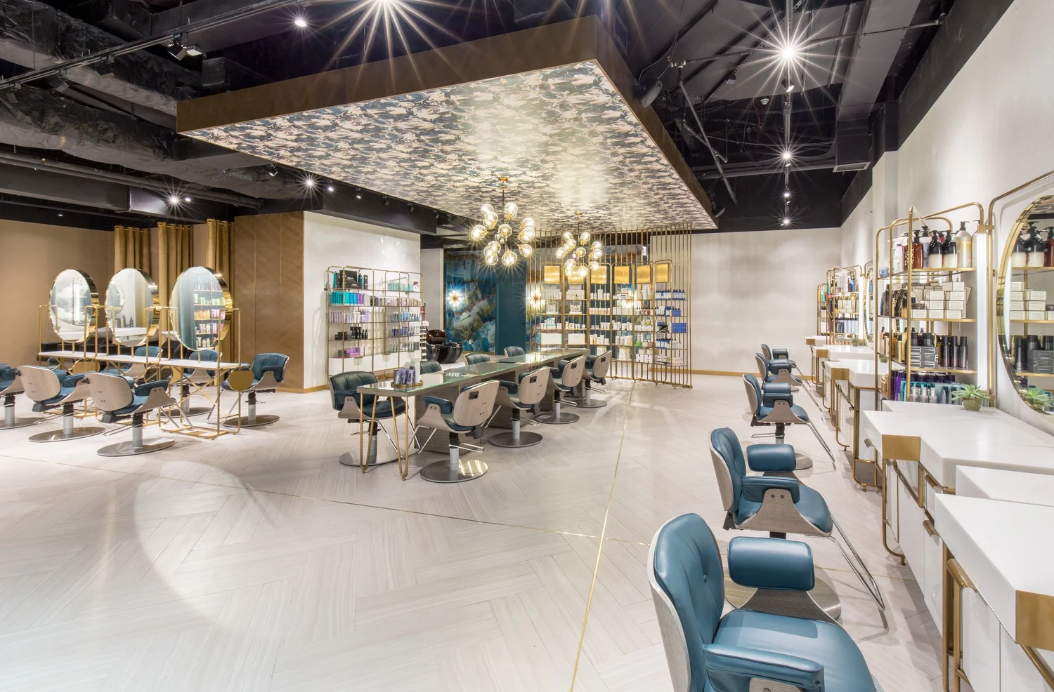 10 stunning beauty salon interior designs that will WOW your clients ...