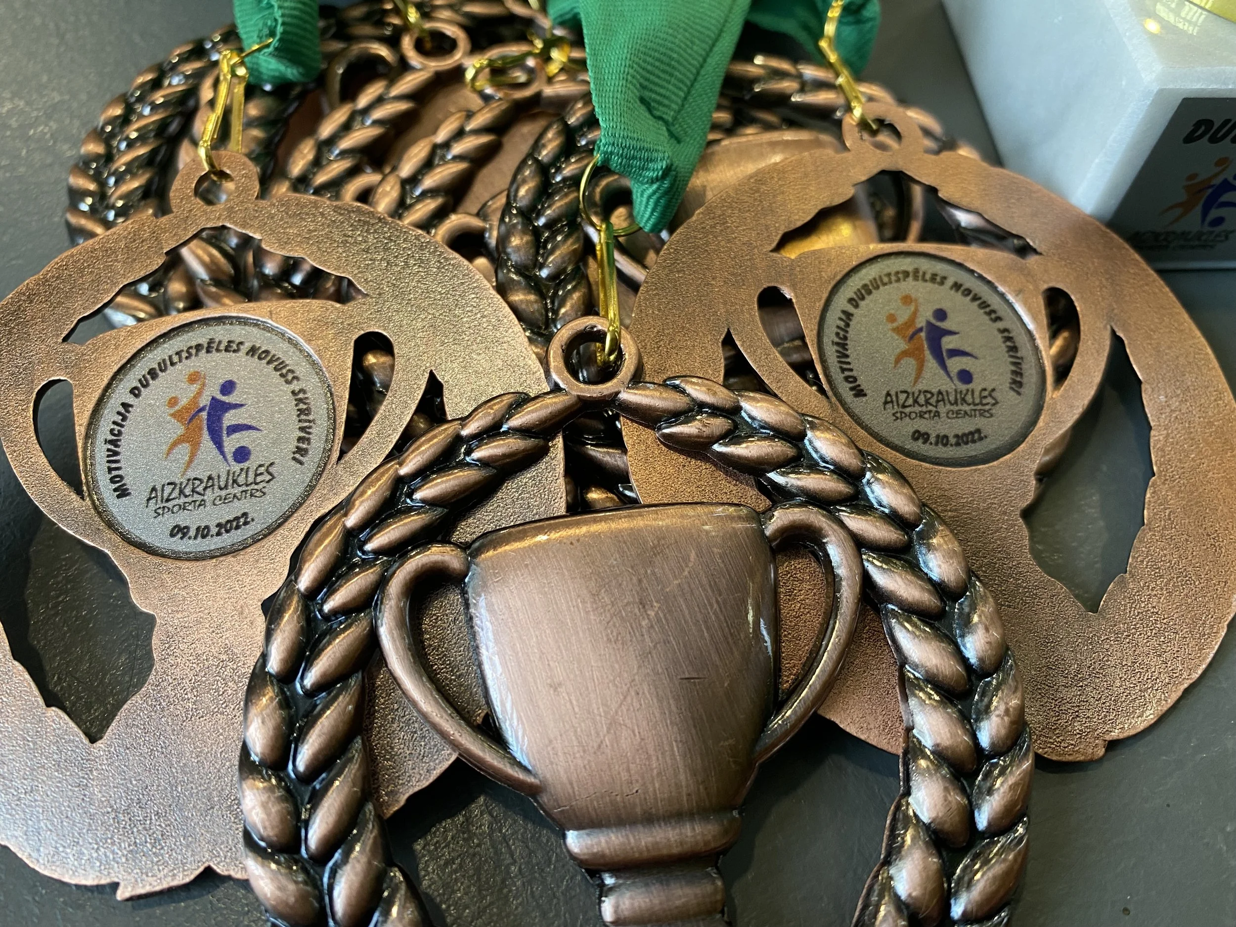 Izspēlēts novusa turnīrs dubultspēlēs Skrīveros.