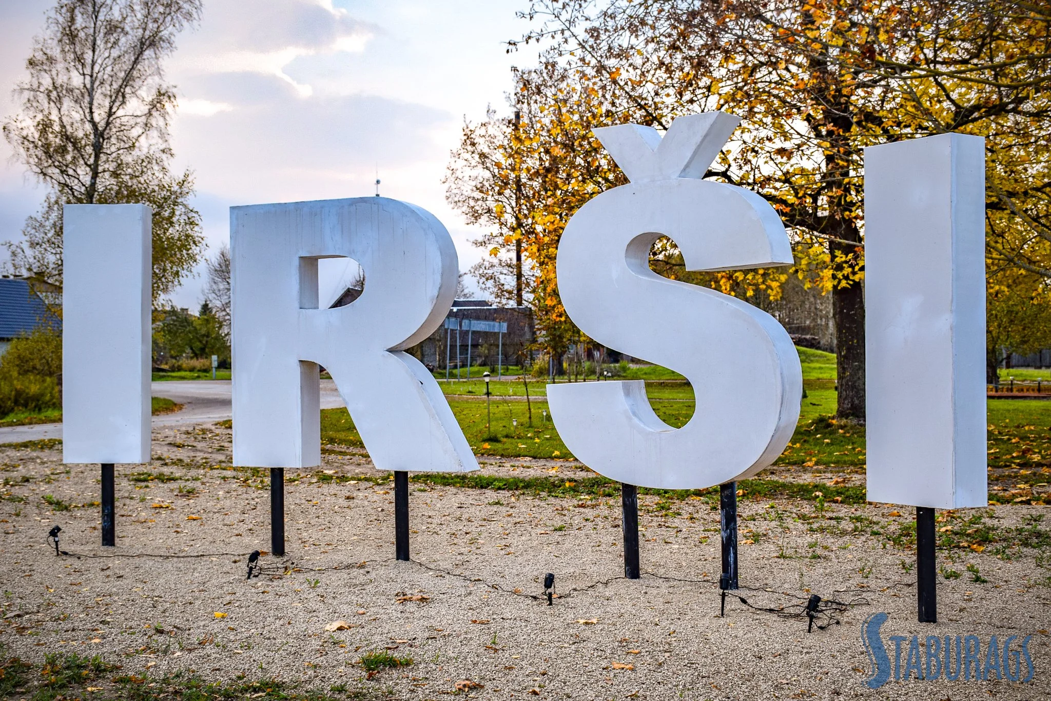 Atskats par 15.10.2022. autoceļa V922 Vecbebri-Irši atklāšanas pasākumu.