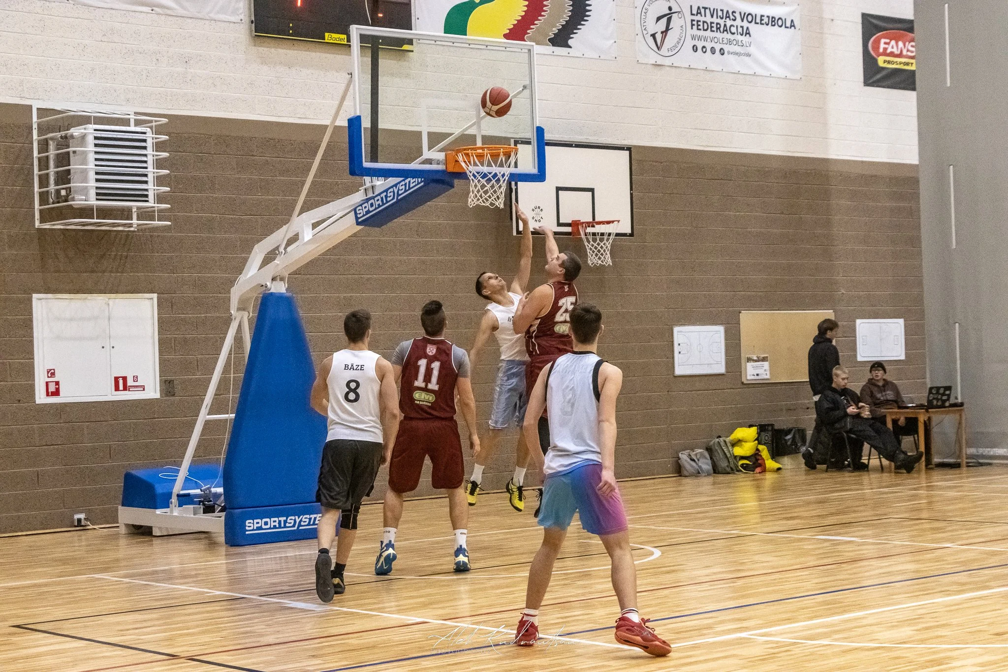 Atskats uz basketbola čempionāta spēli “Varbūt 1” - “Lielvārde”