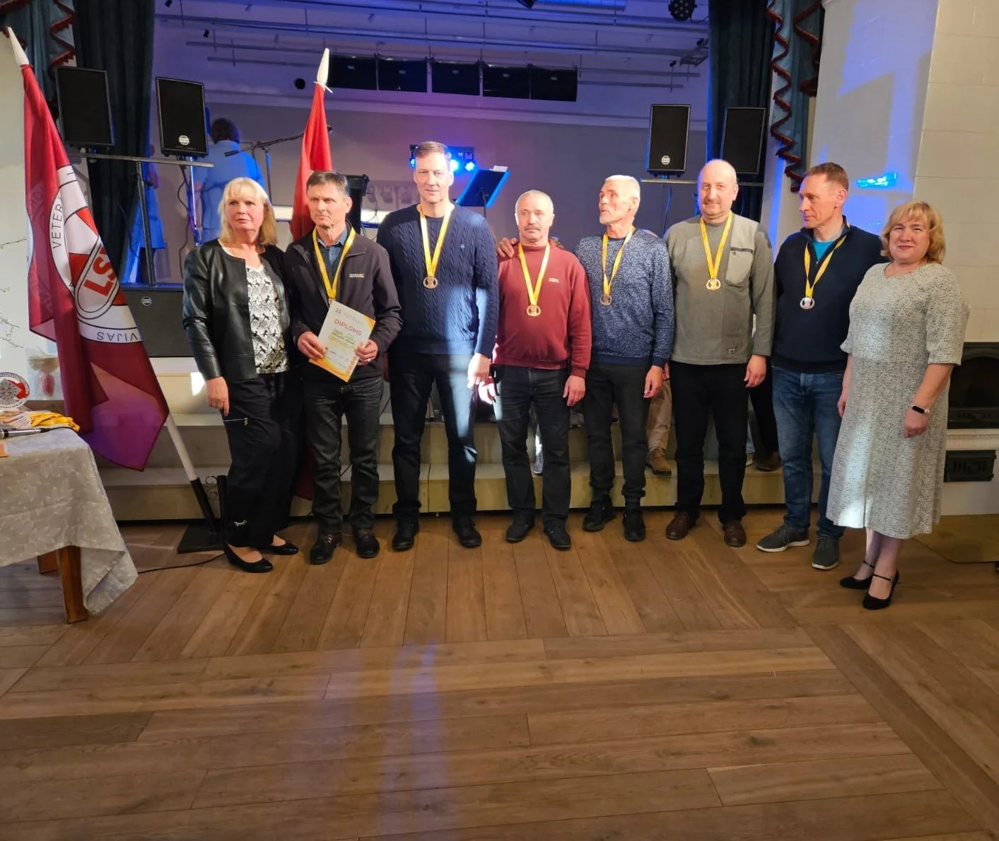 BRONZA VETERĀNIEM CĒSĪS