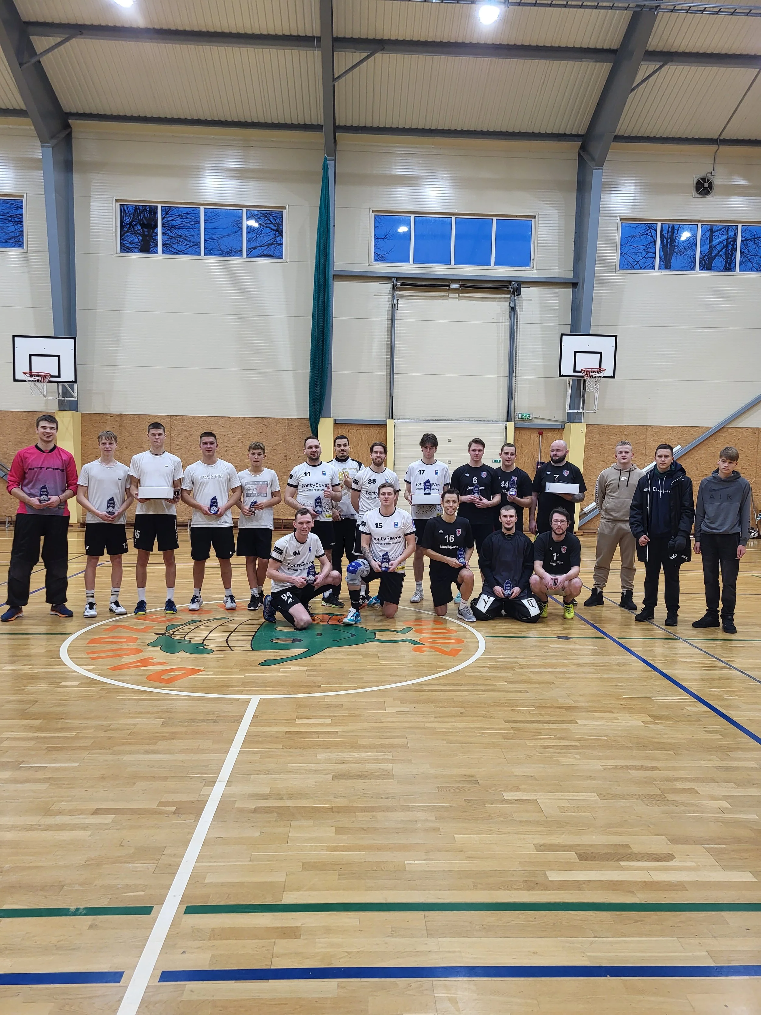 Florbola turnīrs Daudzesē