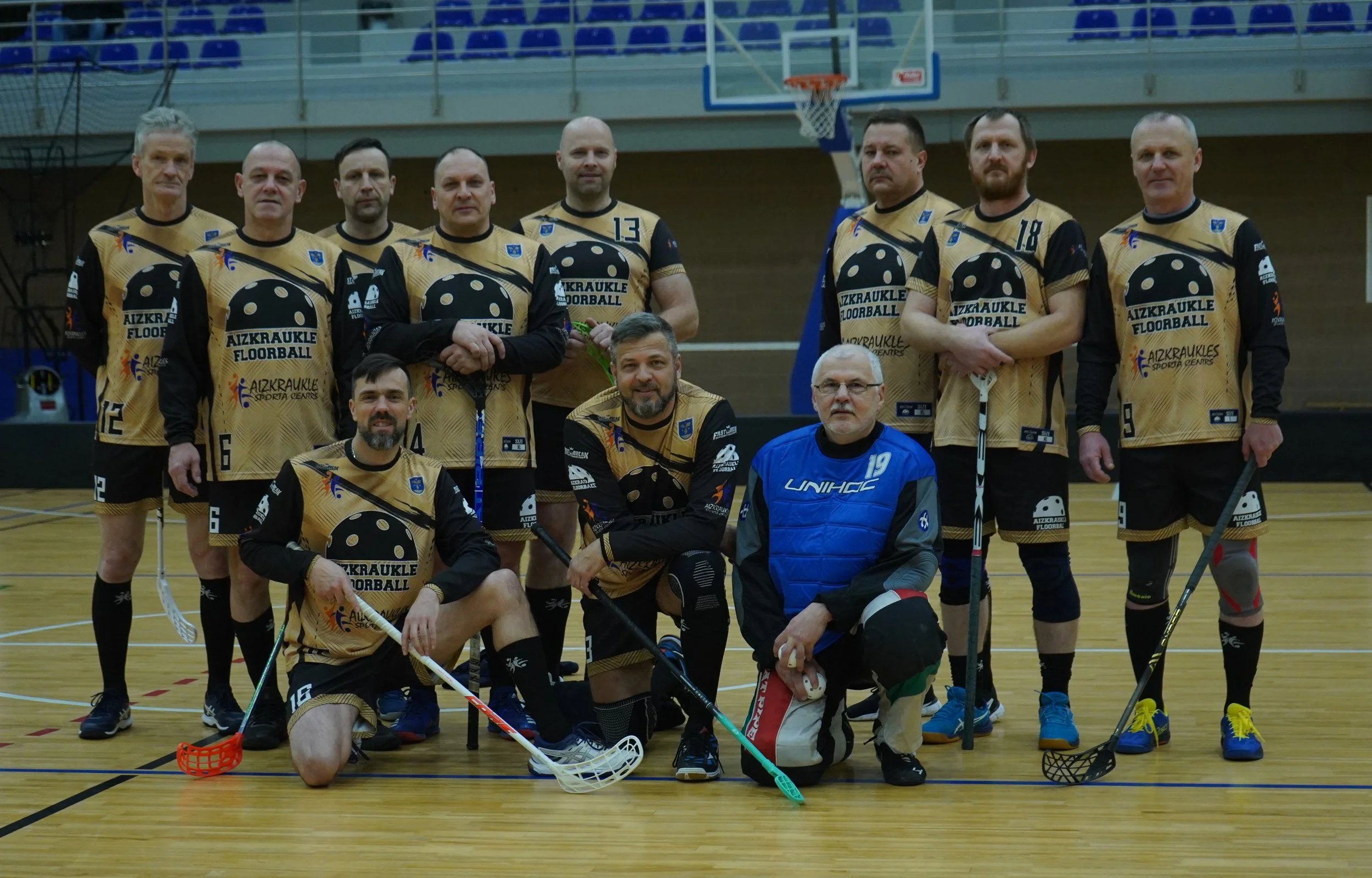 Latvijas čempionāts florbolā veterāniem 45+ 
