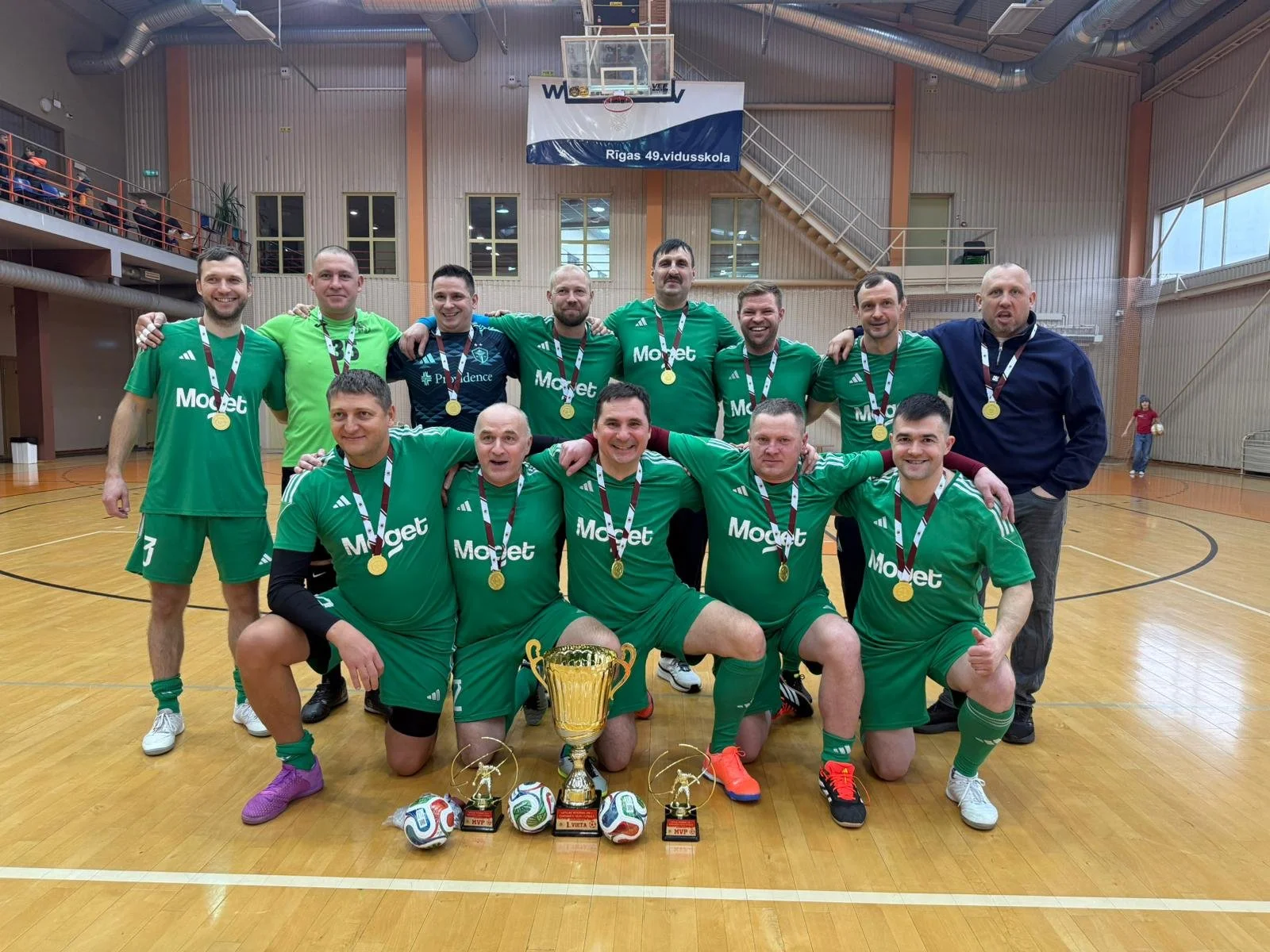  “Samgus” izcīna zeltu!