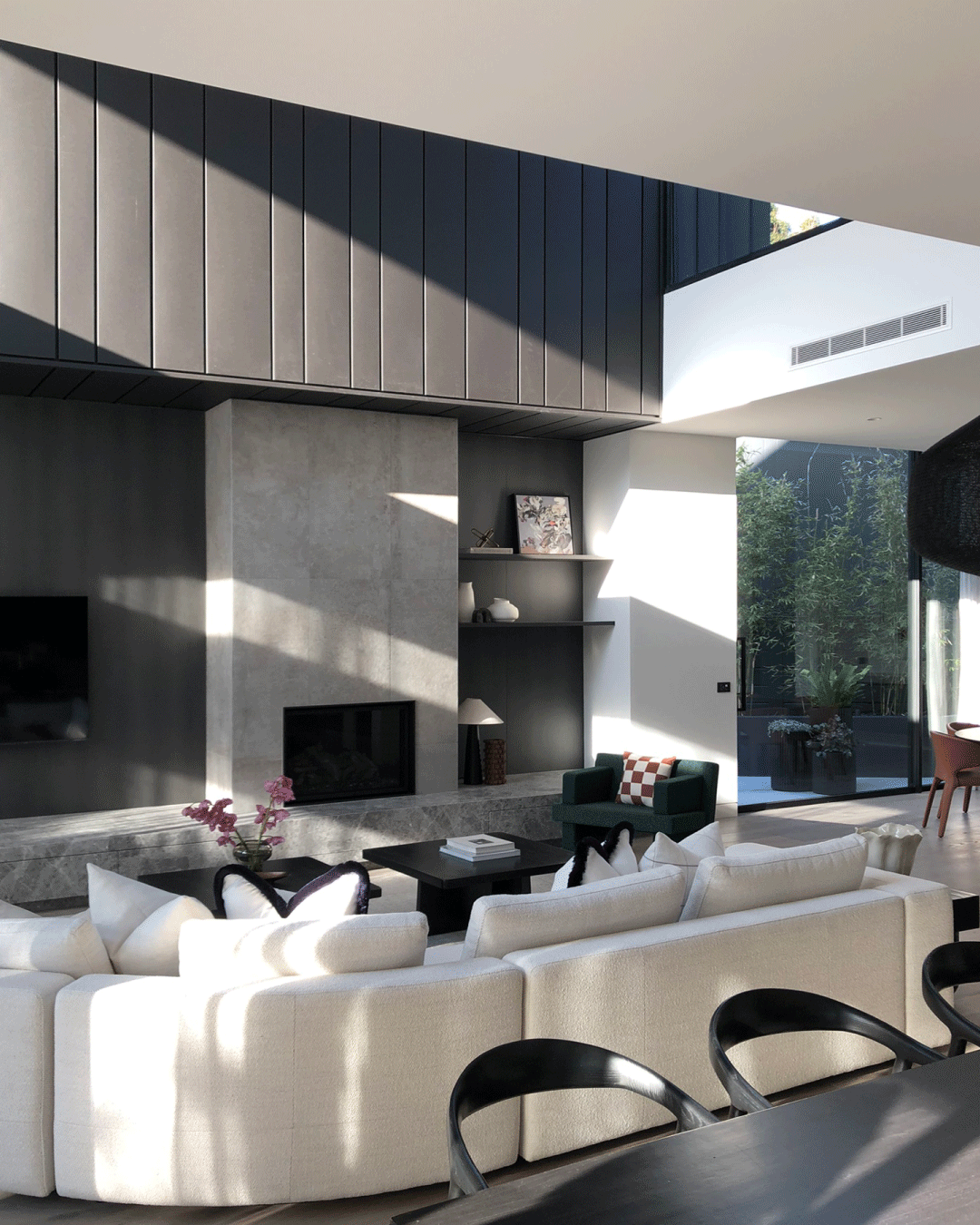 Open plan meals and lounge