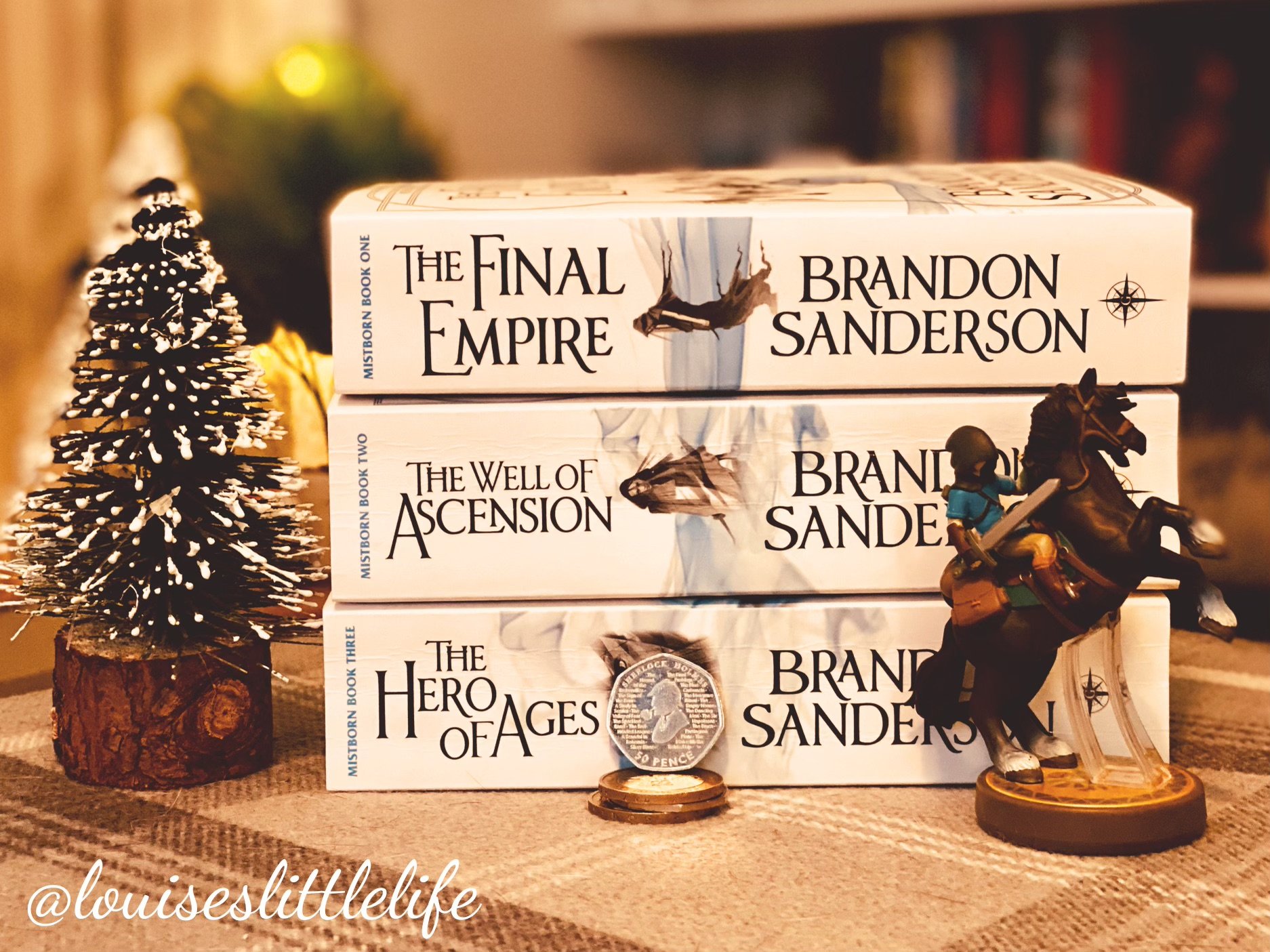 The Final Empire: Mistborn Book One - Brandon Sanderson 