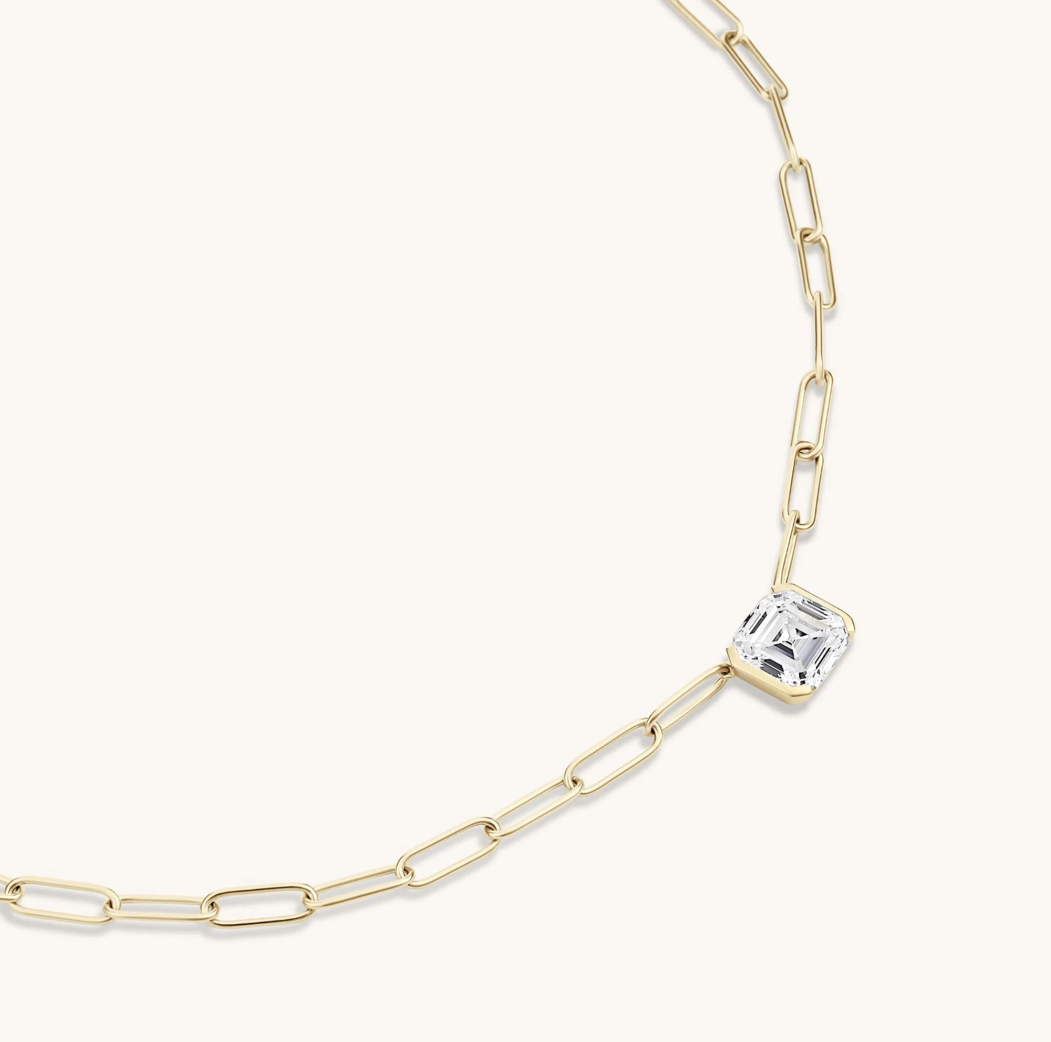 Heavenly-London-Nox-Gold-Necklace.png