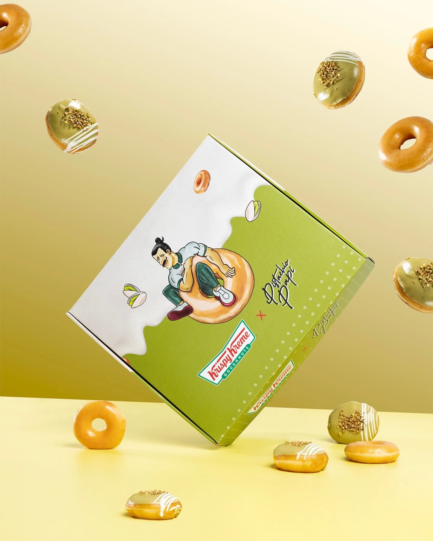 New work with @pistachiopapiofficial &amp; @krispykremeaustralia for their pistachio papi donut giveaway that&rsquo;s now live!! 💚🤩 

This is definitely your best collab yet @mark_abdel 👏🏼 

#melbournephotographer #melbourneproductphotographer #p