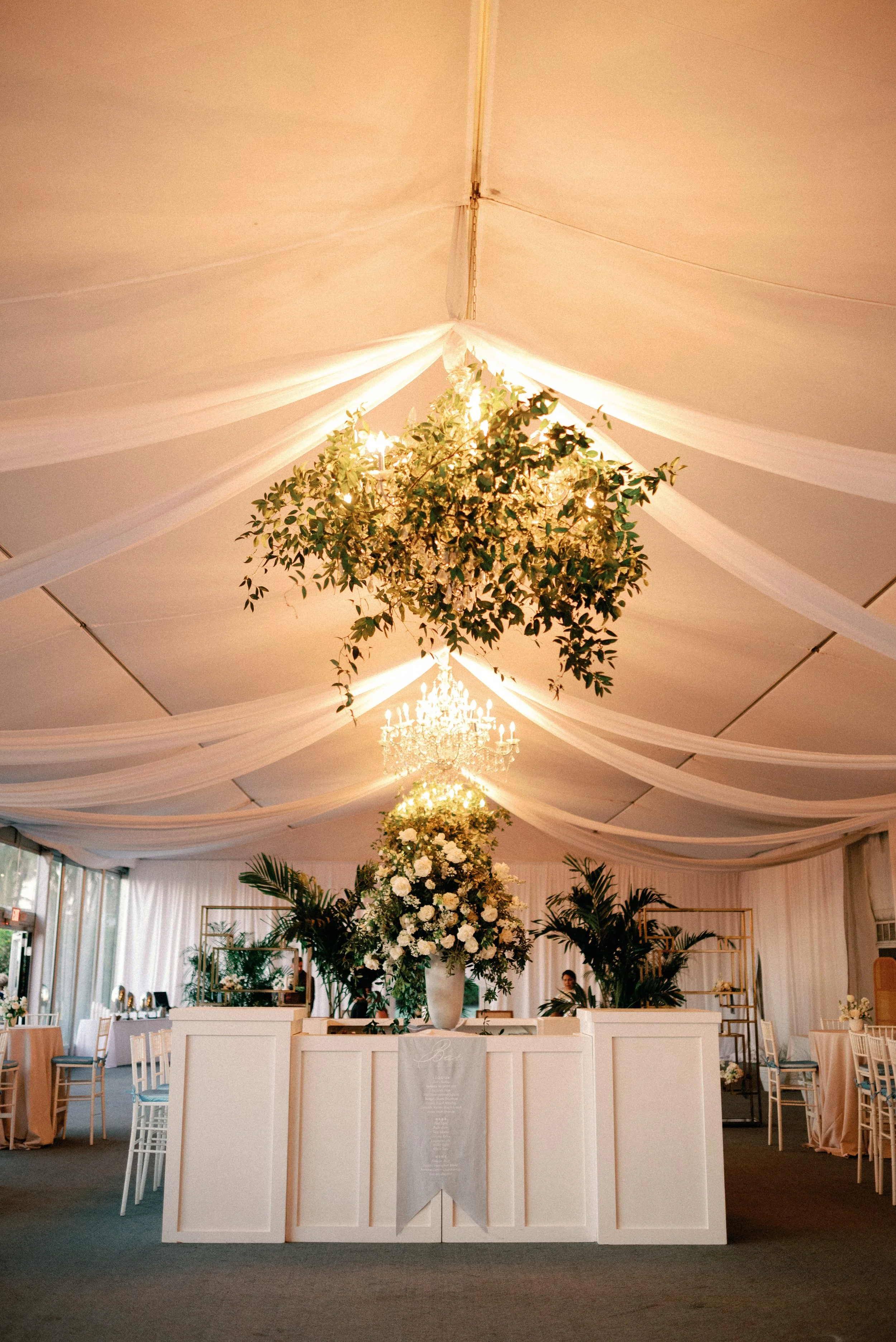 6' Luna Bar with Pedestals (Design by Jet Set Wed)