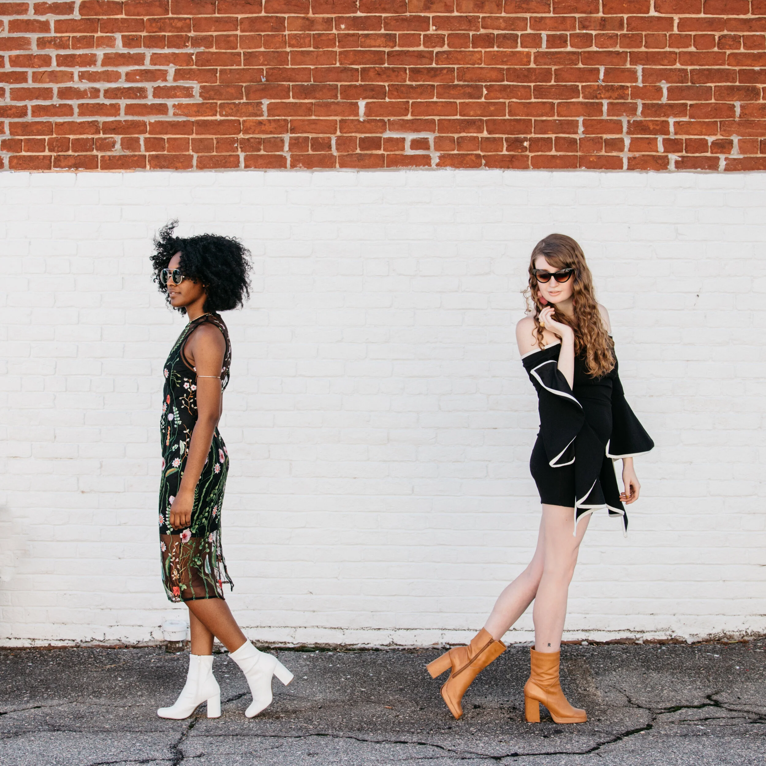 Fashionable Friendships