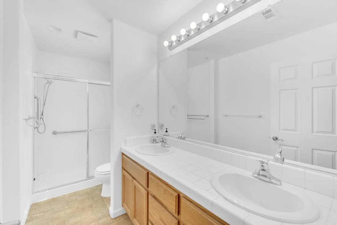 Condo-15.jpg