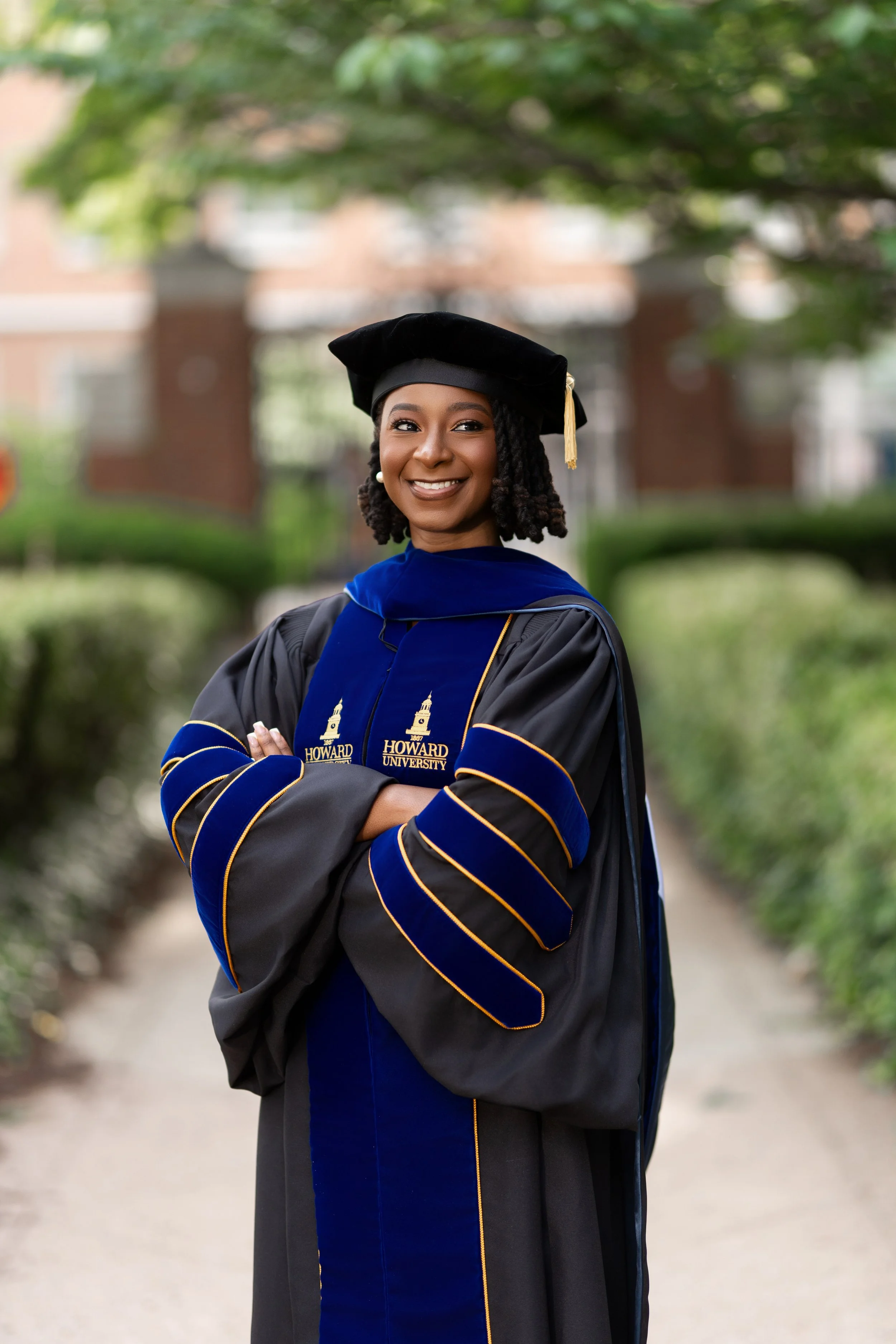 Howard_Graduation_Photoshoot_22.jpg