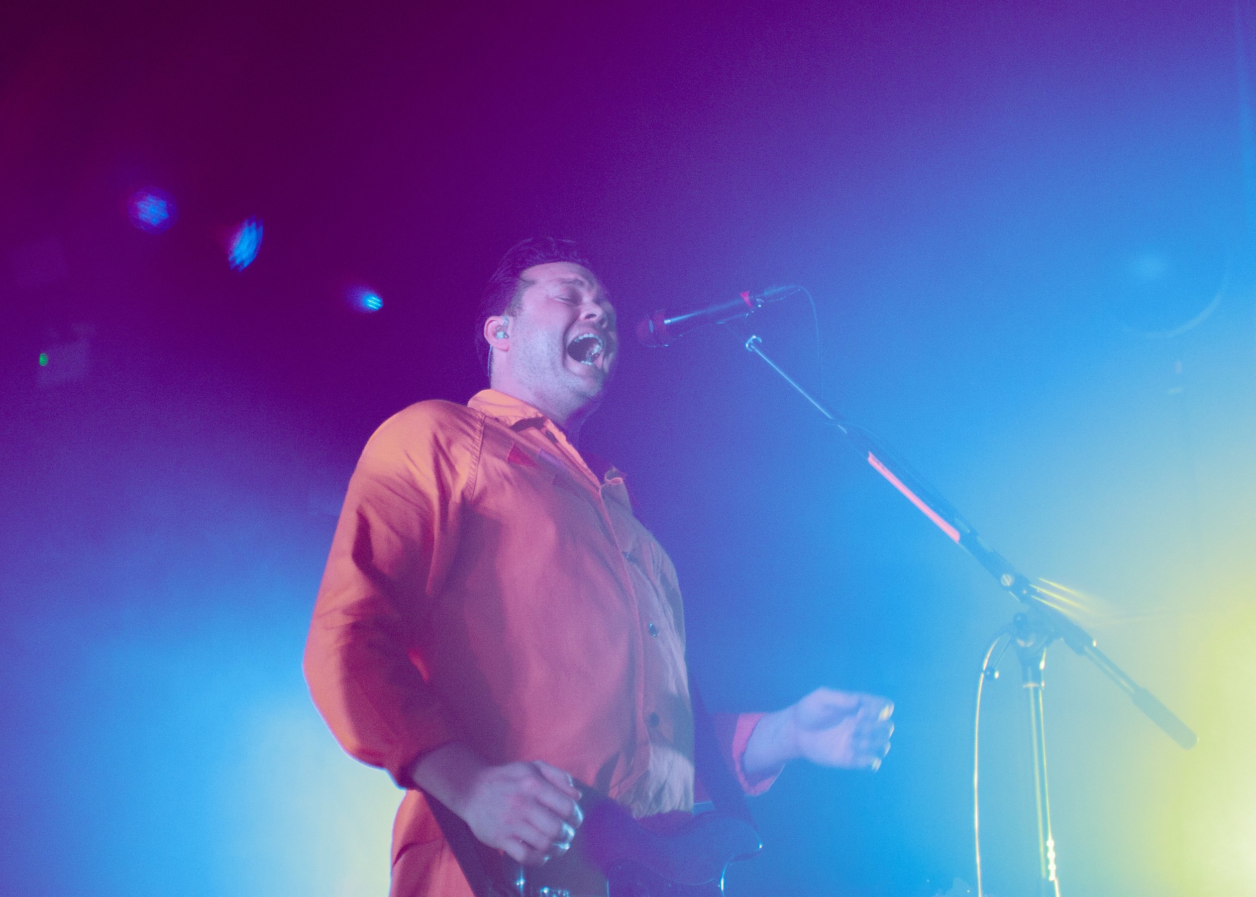 EVERYTHING EVERYTHING-HOPE SMALL- (5).jpg