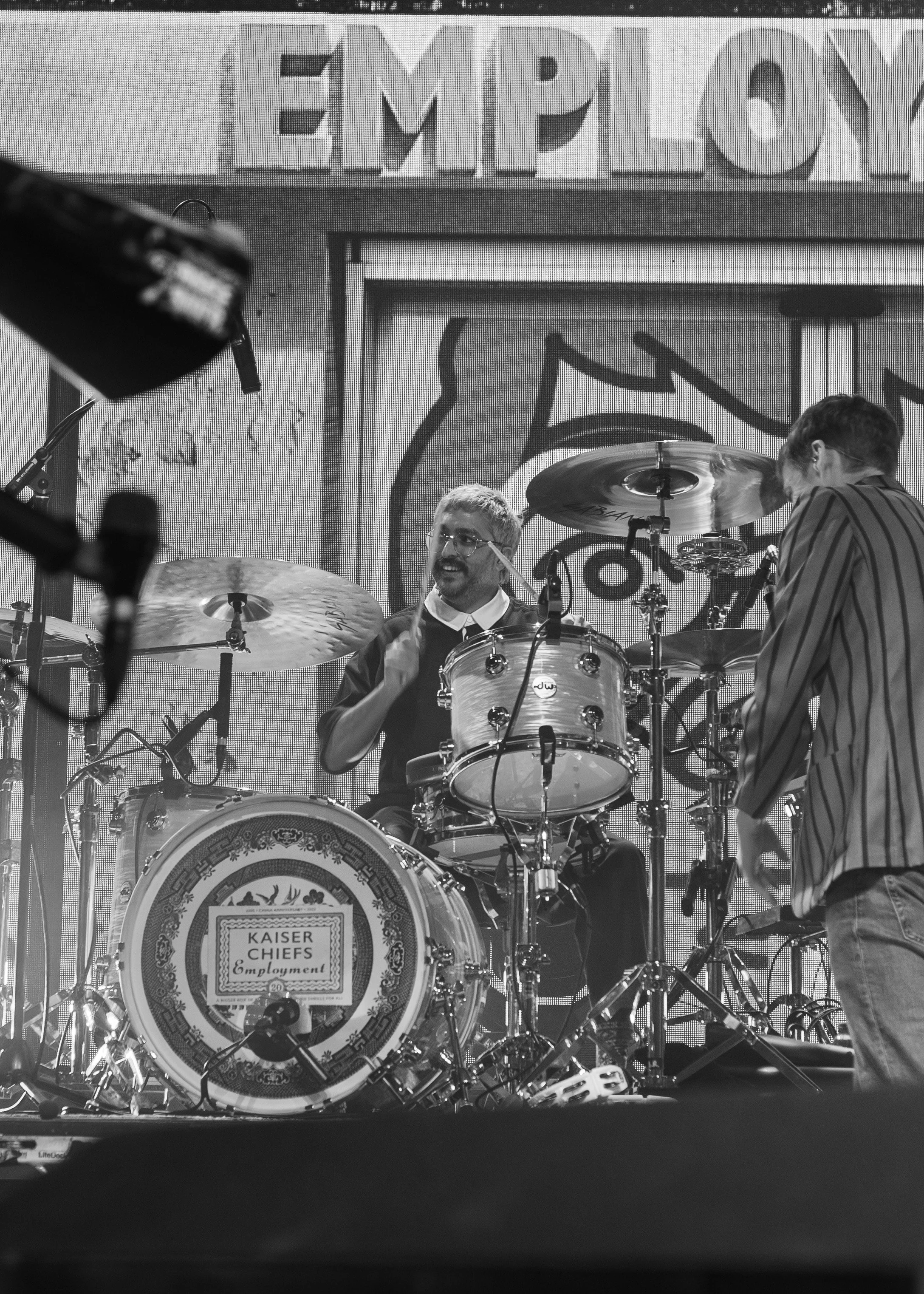 KAISER CHIEFS-HOPE SMALL- (13).jpg